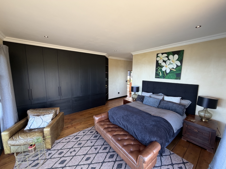 4 Bedroom Property for Sale in Hansmoeskraal A H Western Cape